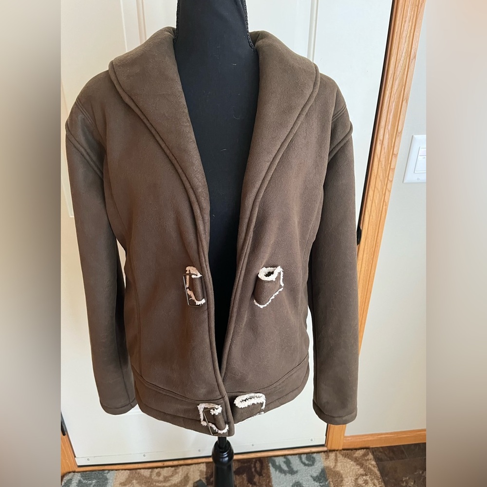 Women’s Straight Down brown faux suede & Sherpa bomber rustic jacket. Size large - Picture 5 of 16